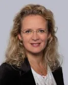 Porträt von Melanie Dehn